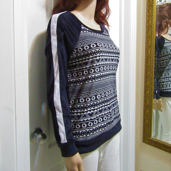 Cuddl Duds Top Size Small --2 for $15.00 - Picture 2 of 9